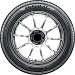 Yokohama Bluearth-XT AE61 225/55 R19 99V — изображение 2